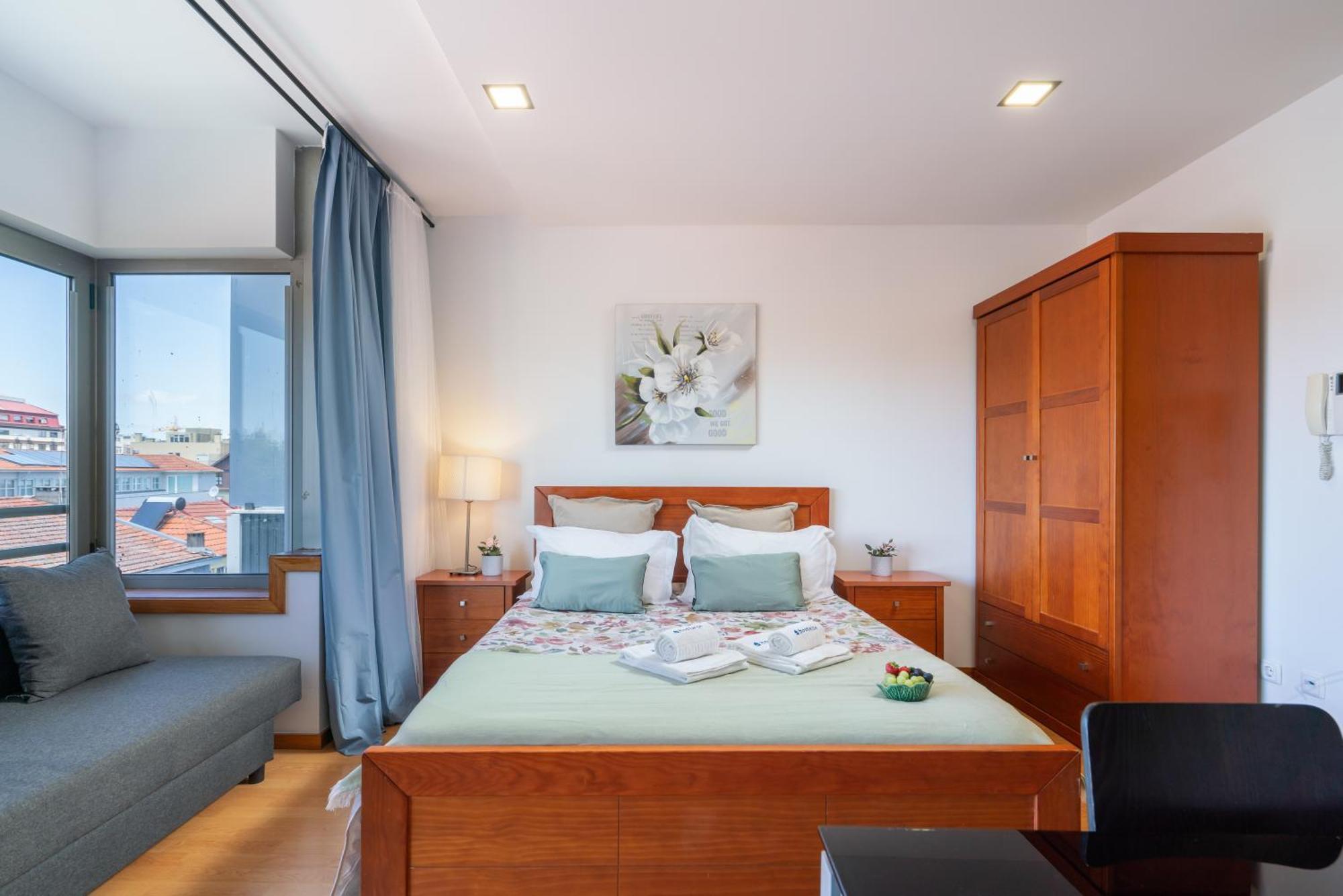 Apartament Host Wise - Bright Quiet Flats - Prime Location Porto Zewnętrze zdjęcie