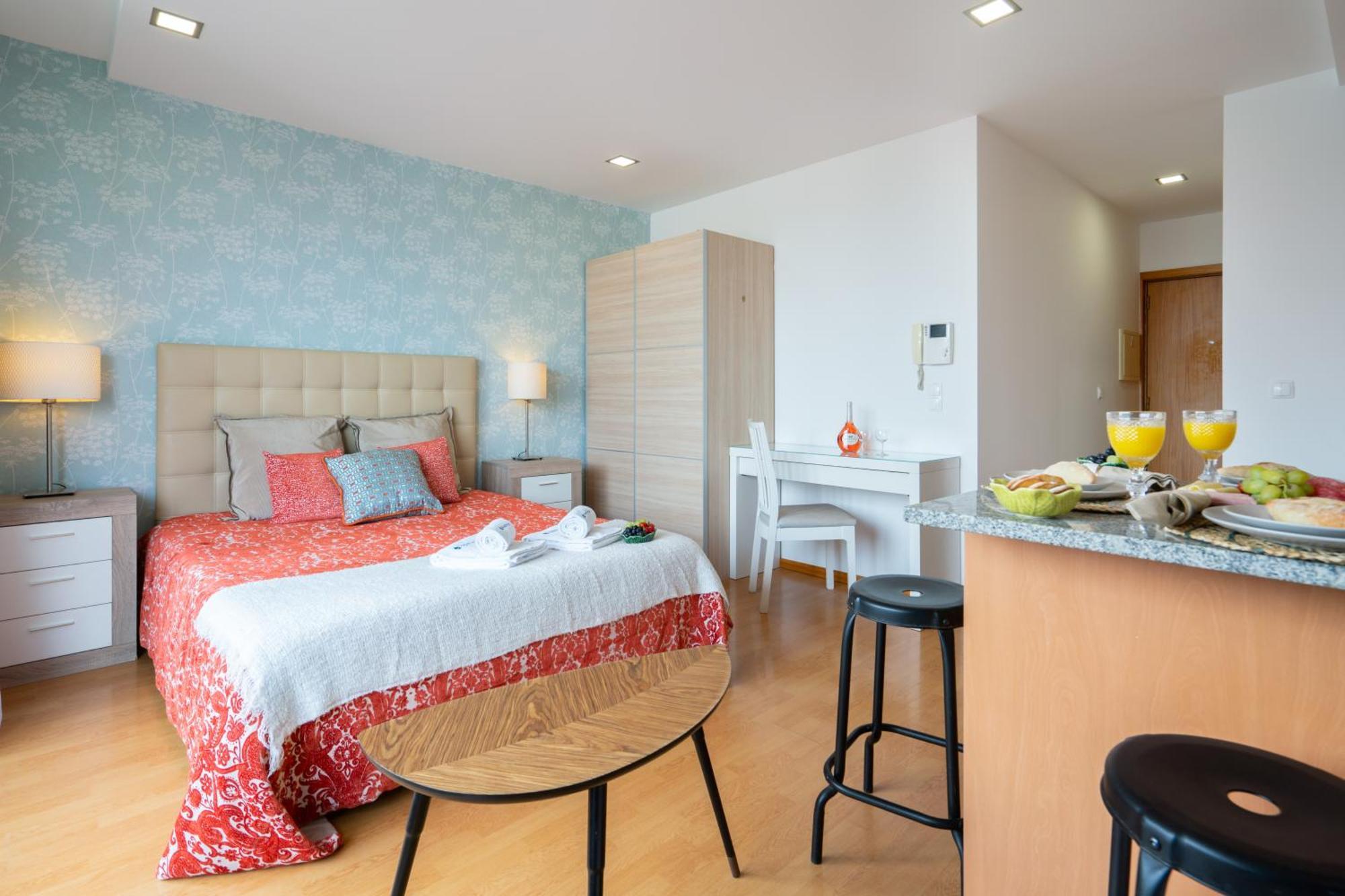 Apartament Host Wise - Bright Quiet Flats - Prime Location Porto Zewnętrze zdjęcie